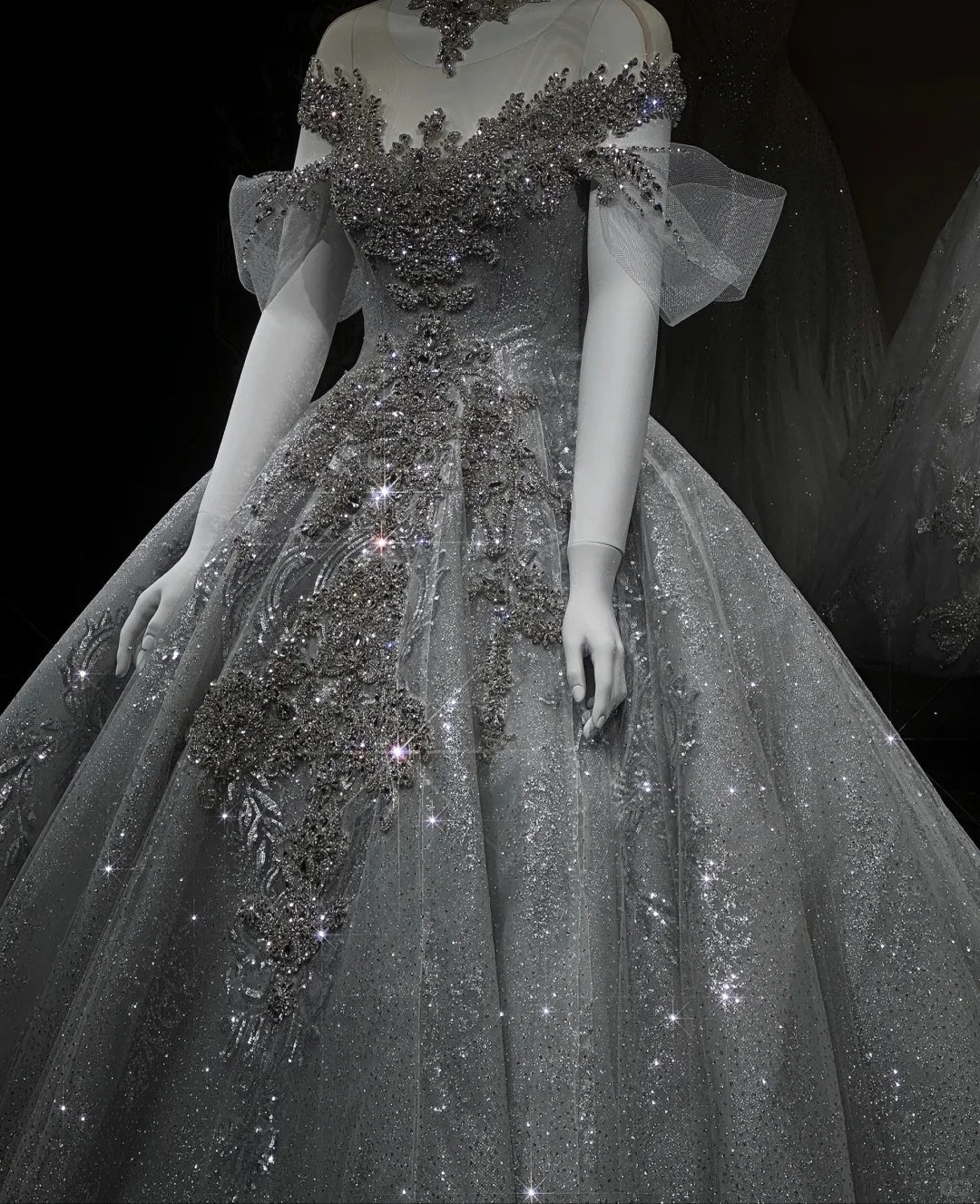 Luxurious Beaded Glowing Sheer Tulle Layered Bridal Dress Off-Shoulder Crystal Details Wedding Dress AP1059