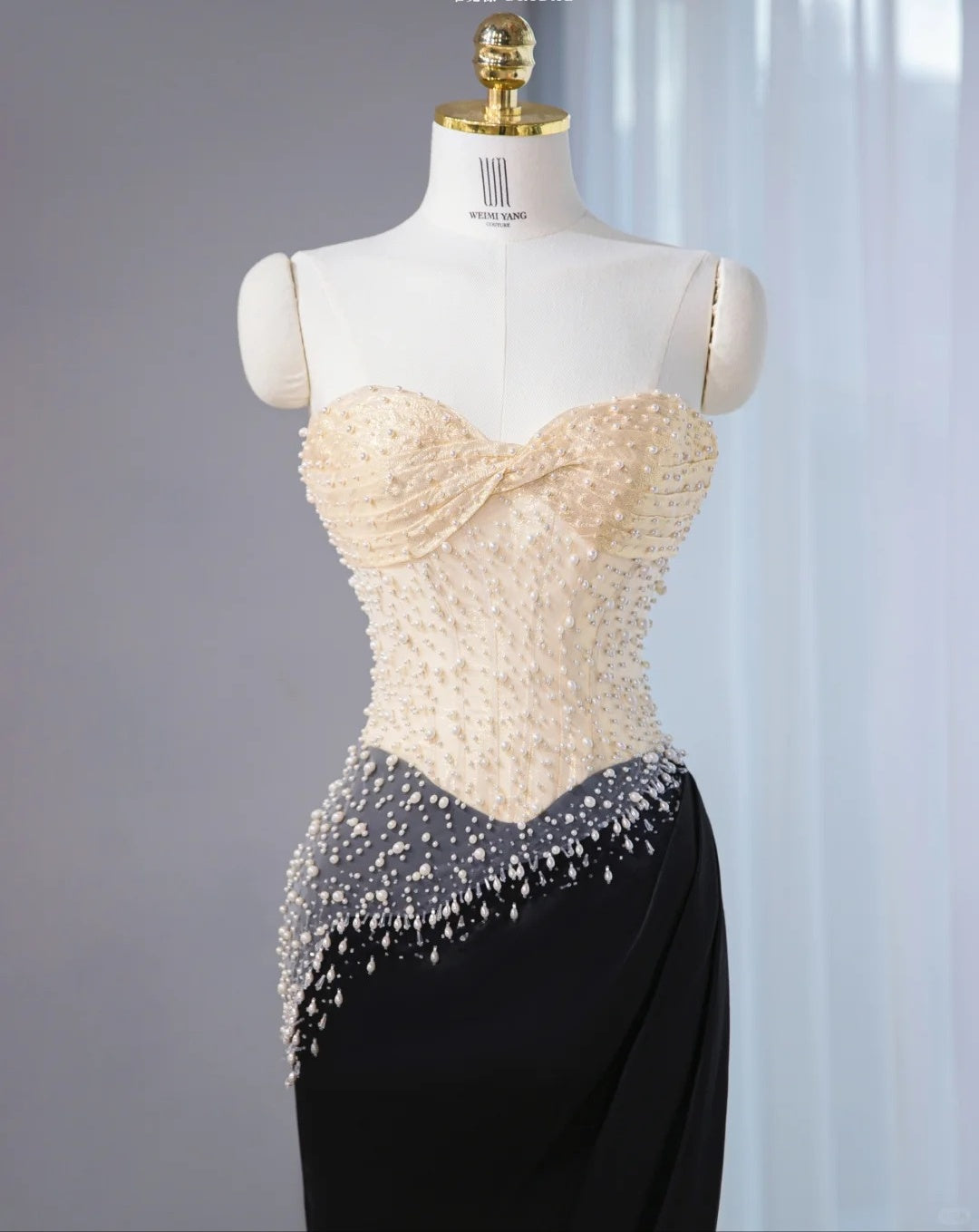 Niche Ivory-Black Splicing Sparkling Mermaid Maxi Dress Draped Strapless Beading Prom Dress AP1064