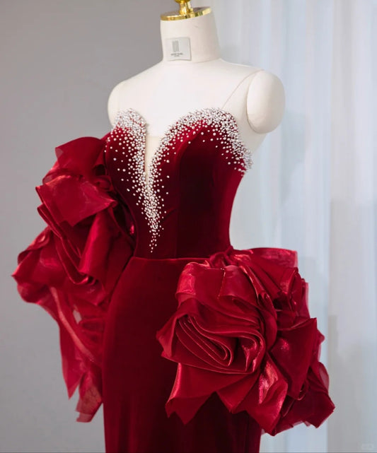 Romantic Burgundy Velvet Beading Accents Mermaid Evening Dress Handcrafted 3D Flowers Strapless Sheath Prom Dress AP1074