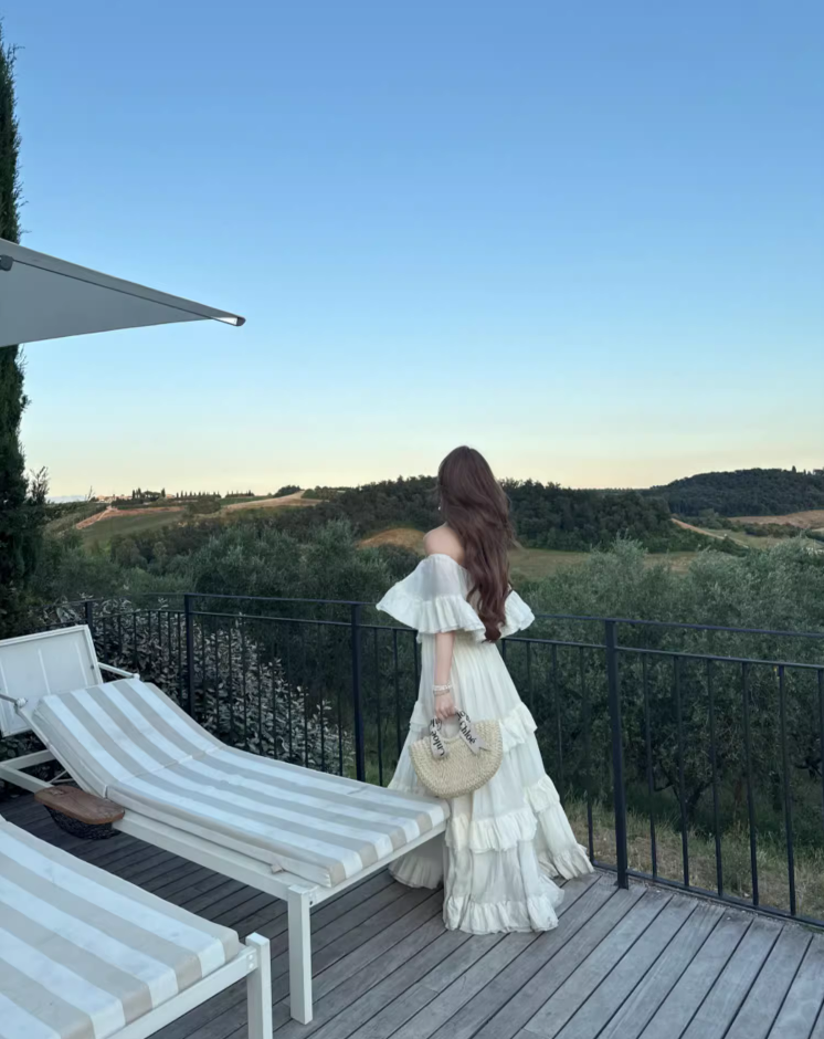 Summer Ruffles Hem Hollow-Out Maxi Dress Off-Shoulder Strapless Flowy Long Dress AP1082