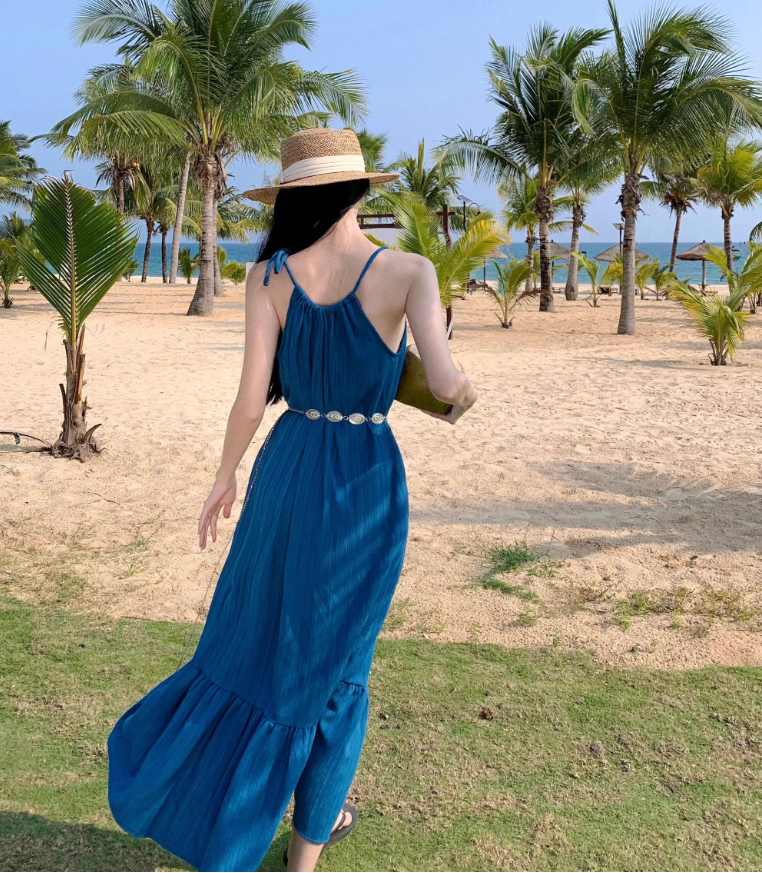 Vibrant Summer Beach Hollow-Out Maxi Dress Flowy Backless Breathable Fabric Halter Dress AP1095