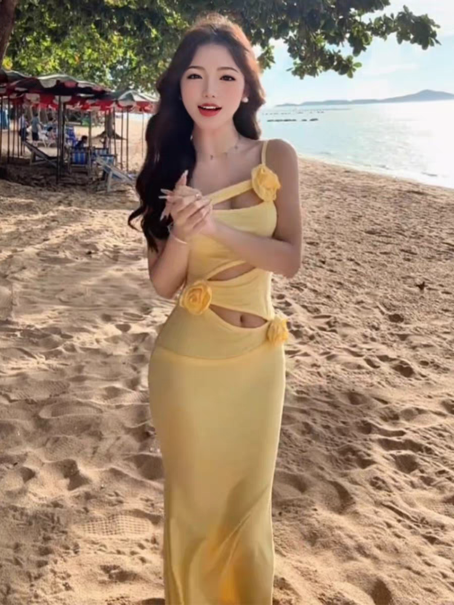 Hot Glril Beachwear Yellow Hollow-Out Mermaid Maxi Dress Y2K Floral Design Spaghetti Strap Long Dress AP1107