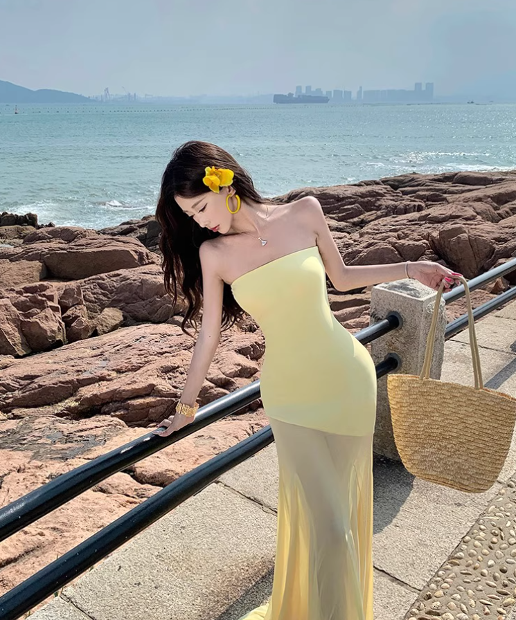 Vintage Vacations Outfit Sheath Gen Z Long Dress Strapless Yellow Sheer Tulle Splicing Long Dress AP1128