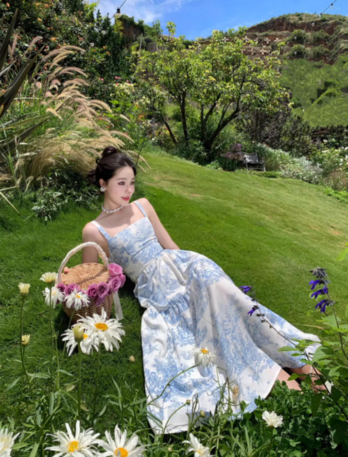 Retro Square Neck Coastal Getaways Maxi Dress Everyday Wear A-Line Blue Floral Print Long Dress AP1134