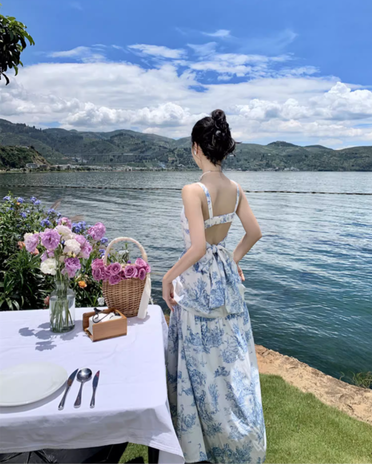 Retro Square Neck Coastal Getaways Maxi Dress Everyday Wear A-Line Blue Floral Print Long Dress AP1134