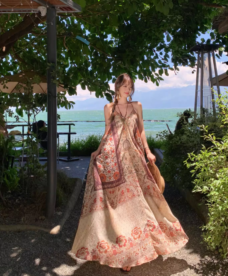 Retro V-Neck Floral Print Boho Style Maxi Dress Flowy Oversized A-Line Halter Dress AP1139