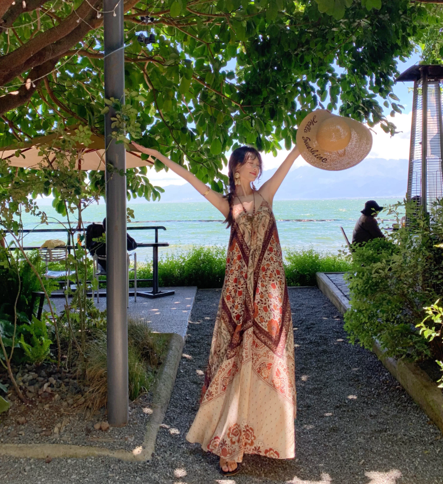 Retro V-Neck Floral Print Boho Style Maxi Dress Flowy Oversized A-Line Halter Dress AP1139