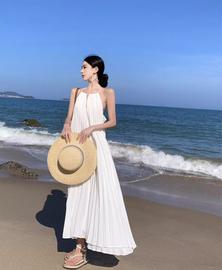 Ethereal Backless Hollow-Out Maxi Dress Flowy Oversize Pressed Pleat Halter Long Dress AP1141