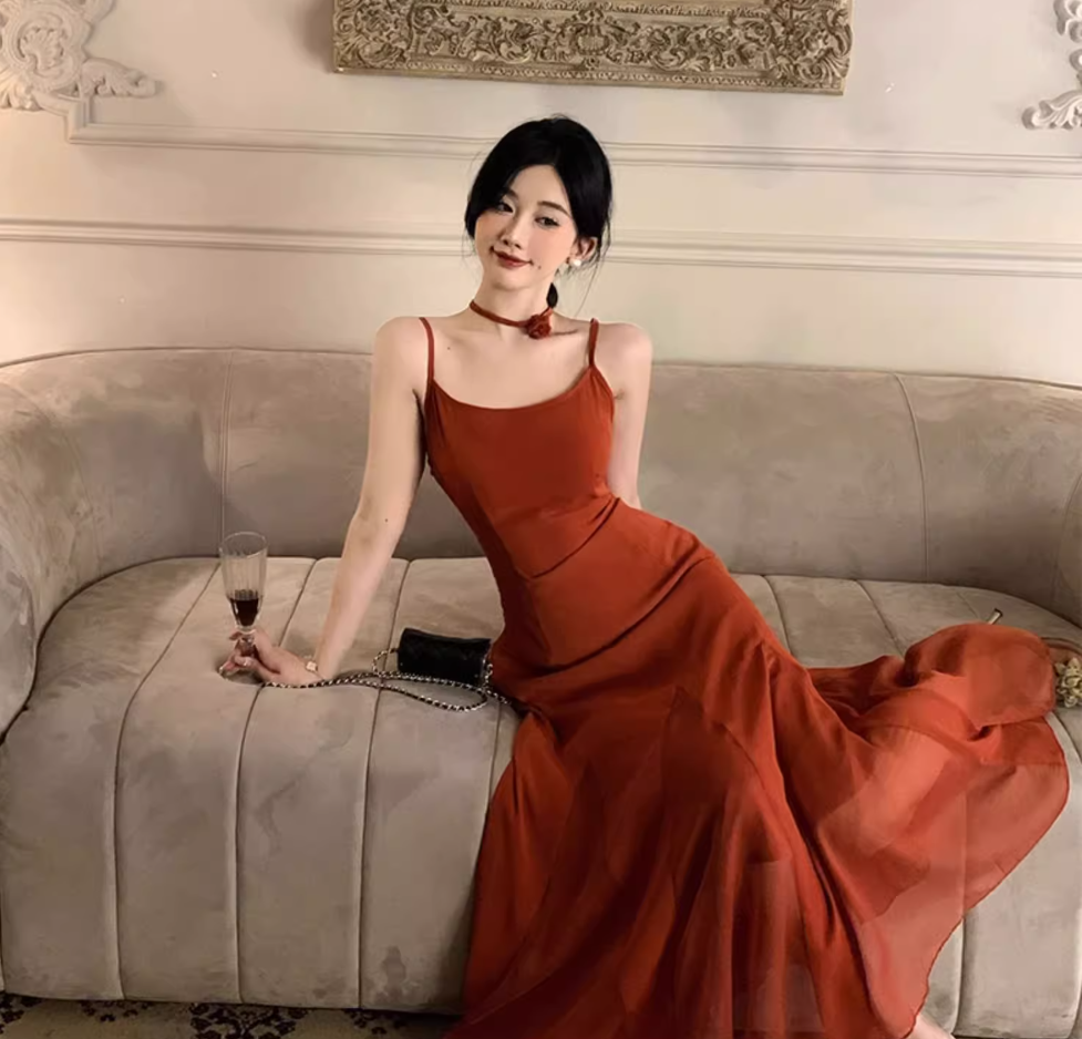 Graceful Tulle Overlay Sheath Maxi Dress Flowy Spaghetti Strap Everyday Wear Long Dress AP1144