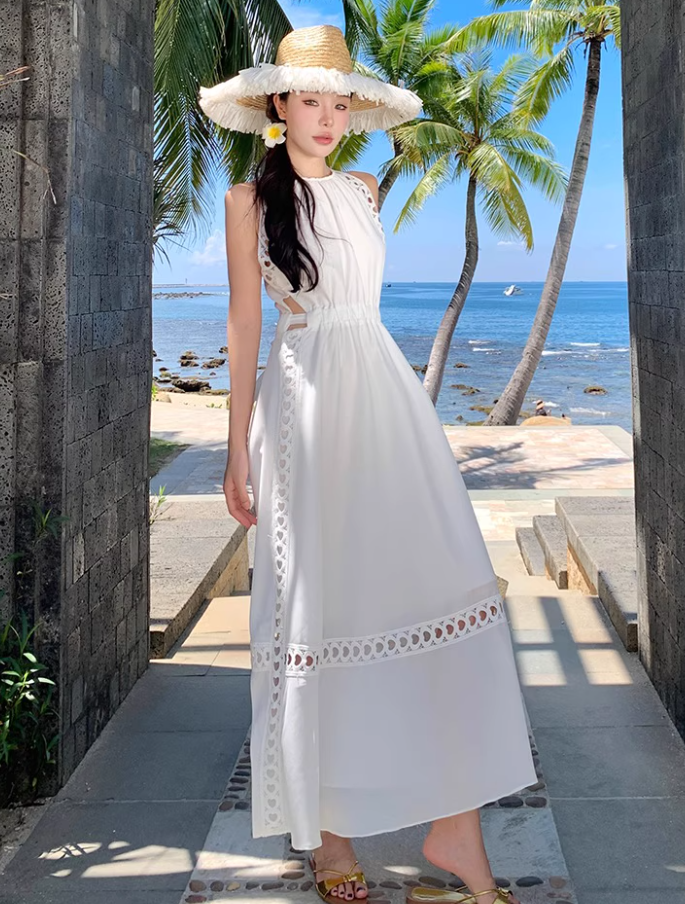 Graceful White Cutout Details Maxi Dress Vacation Outfit Soft Fabric Halter Long Dress AP1151
