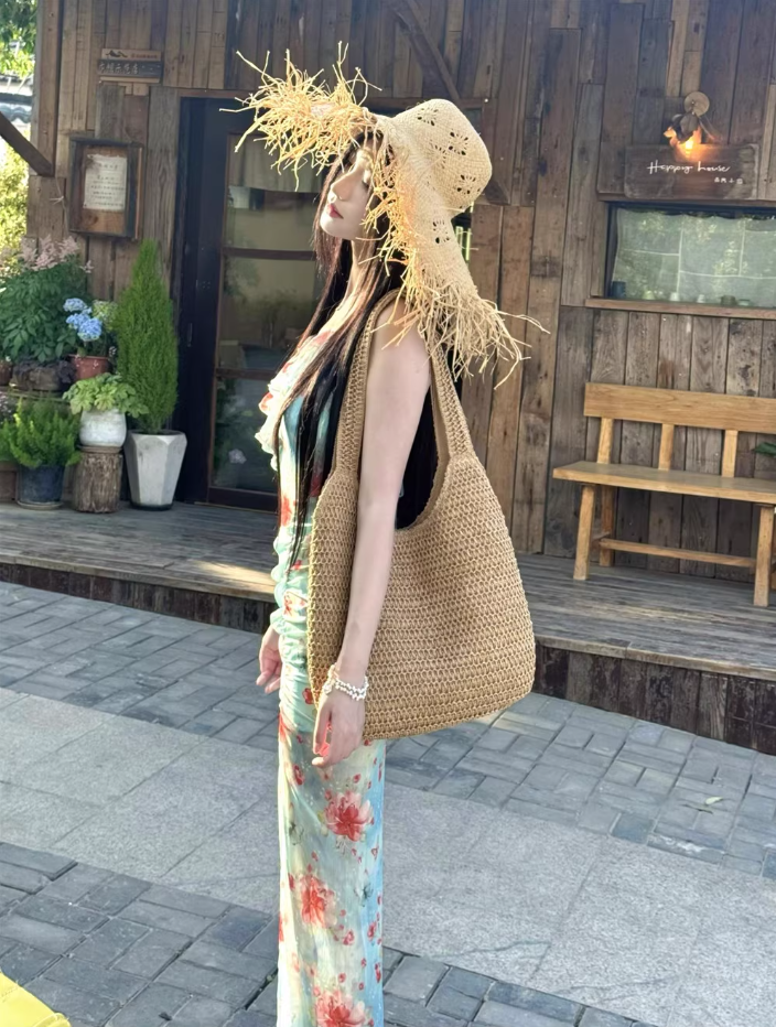 Hot Girls Floral Printed V-Neck Ruched Maxi Dress Ruffles Trimmed High-Slit Halter Dress AP1152