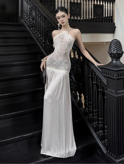 Graceful Applique Lace Splicing Maxi Dress Backless Natural Draped Flowy Halter Long Dress AP1156
