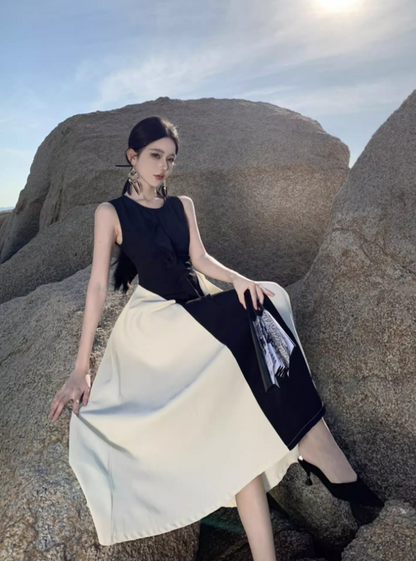 Classical Black & White Splicing Maxi Dress Photographic Sleeveless A-Line Long Dress AP1162
