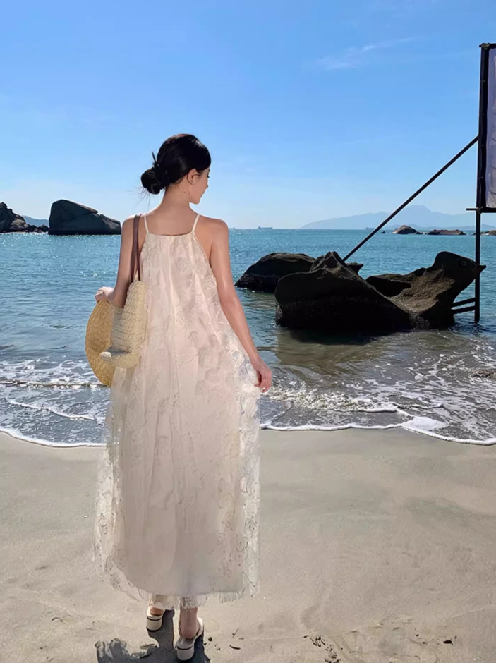 Graceful Sheer Lace Overlay Double Layers Maxi Dress Chic Flowy Loose Style Halter Long Dress AP1176