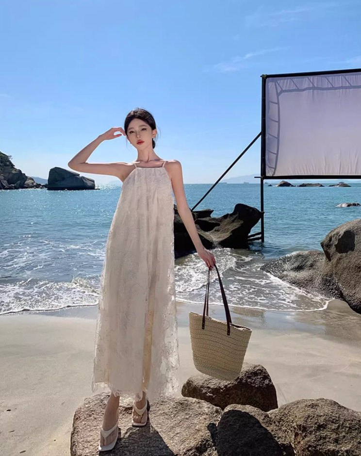 Graceful Sheer Lace Overlay Double Layers Maxi Dress Chic Flowy Loose Style Halter Long Dress AP1176