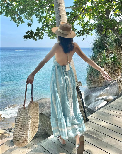 Charming Lace Trimmed V-Neck Maxi Dress Chic Flowy Loose Style Backless Halter Long Dress AP1177