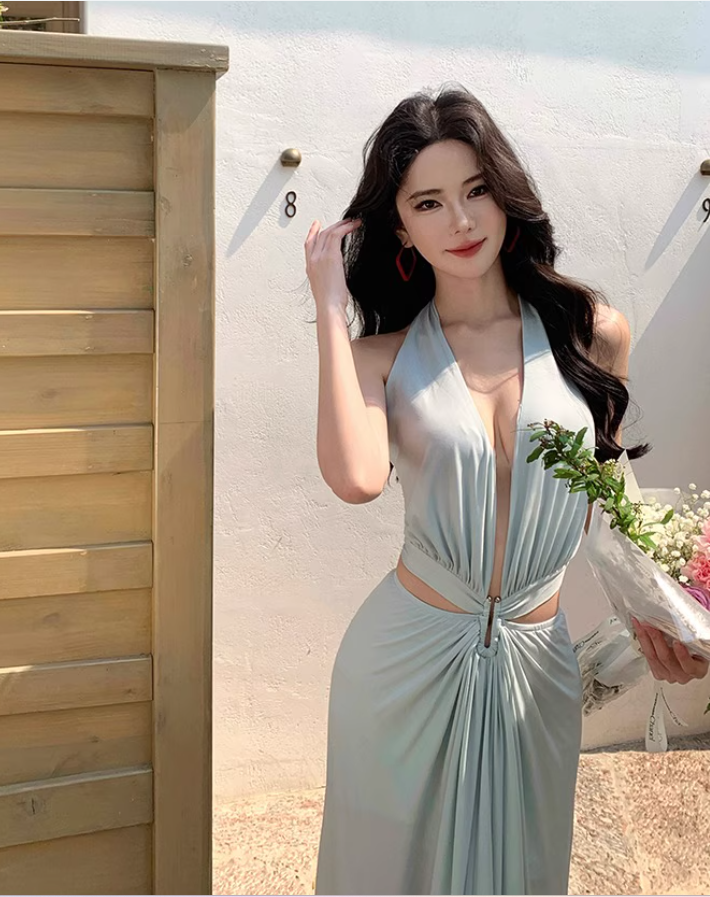 Gorgeous Adjustable Halter Cutout-Waist Maxi Dress Chic Tie-Back High Slit Halter Long Dress AP1178