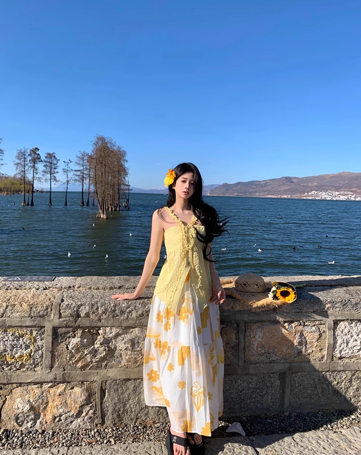 Vibrant Yellow Two-Piece Set Floral Printed Maxi Dress Beach Getaways Ruffles Trimmed A-Line Long Dress AP1179