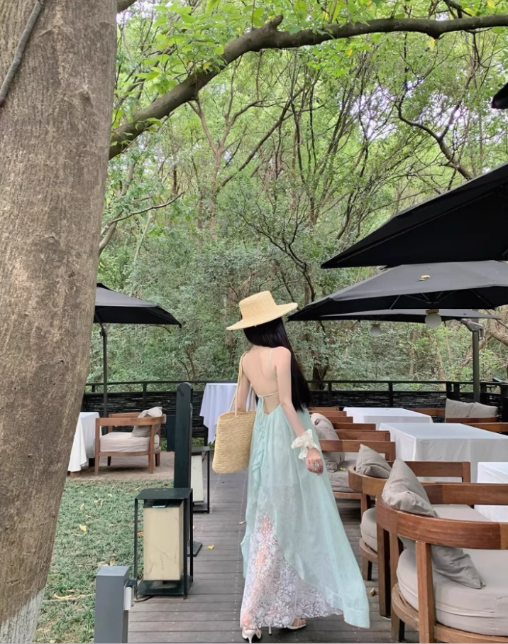 Ethereal Asymmetric Hem Mint Green Maxi Dress Lace Splicing Spaghetti Strap Long Dress AP1195