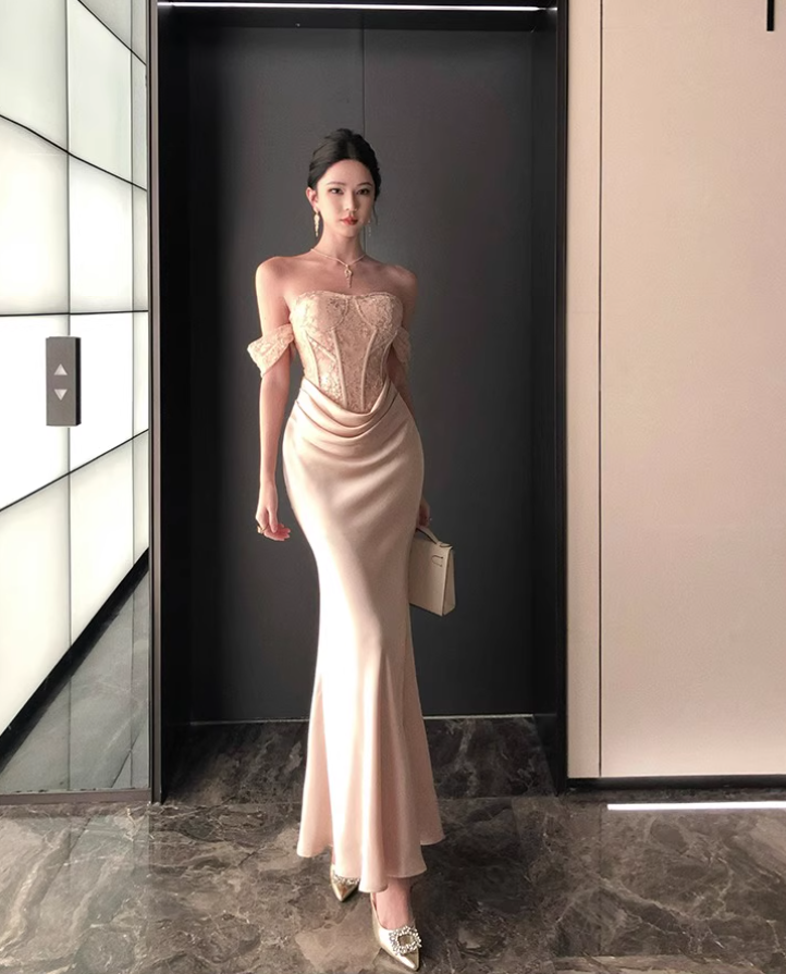 Charming Applique Lace Trimmed Maxi Dress Feast Off-Shoulder Strapless Mermaid Long Dress AP1199