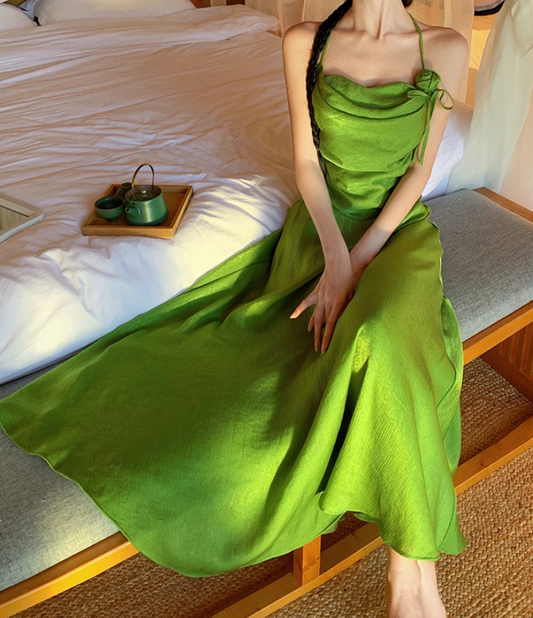 Vintage Green Flowy Natural Draped Maxi Dress Vibrant Lustrous Fabric Backless Flower Design Halter Long Dress AP1204