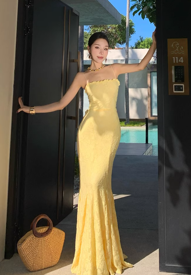 Vigrant Yellow Sheath Mermaid Maxi Dress Tie-Back Ruffles Hem Design Spaghetti Strap Long Dress AP1209