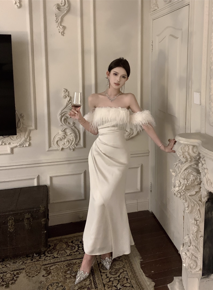 Luxurious Off-Shoulder Ivory Mermaid Maxi Dress Charming Feather-Trimmed Long Dress AP1229