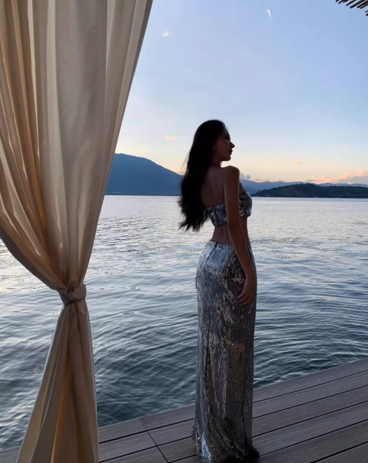 Y2K Sexy Silver Sequins Design Party Mermaid Maxi Dress Chic Two-Piece High-Slit Long Dress AP1231