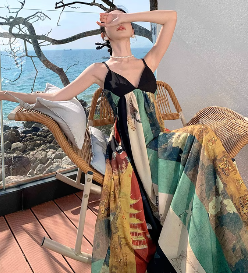 Vintage V Neckline Open-Back Maxi Dress Printed Pattern Design Spaghetti Strap Long Dress AP1236