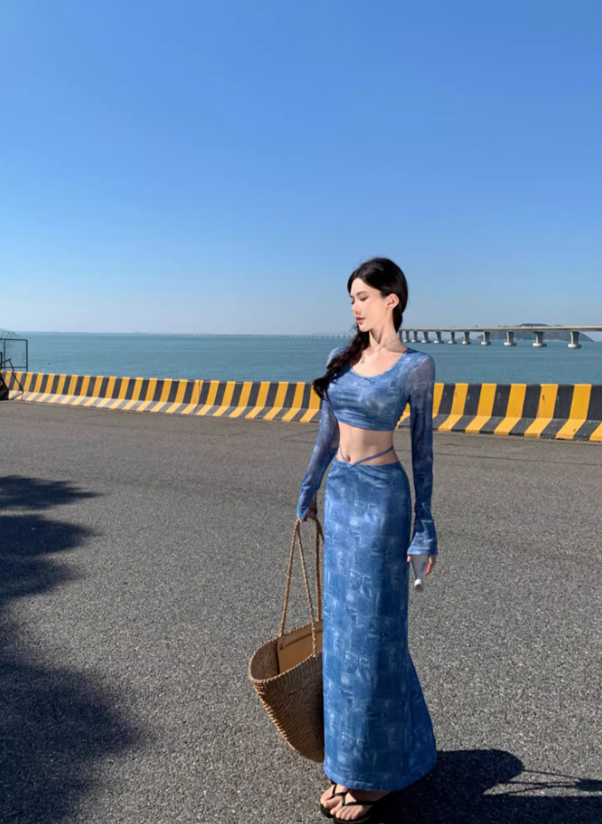 Fashionable Two-Piece Set Crop Top Maxi Dress Boho Style Sheer Long-Sleeve Sheath Long Dress AP1245