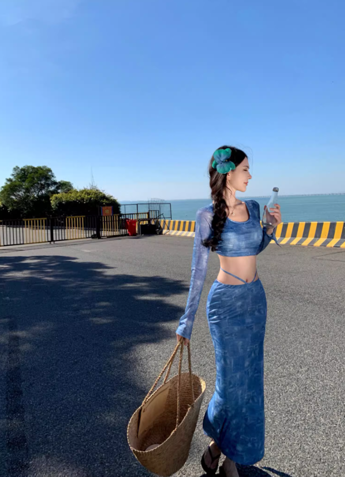 Fashionable Two-Piece Set Crop Top Maxi Dress Boho Style Sheer Long-Sleeve Sheath Long Dress AP1245