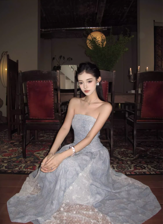 Luxurious Cinched-Waist Lace Splicing Maxi Dress French Style Strapless Blue Floral Printed Long Dress AP1246