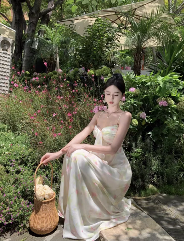 French-Inspired Beachfront Shoots Open-Waist Maxi Dress Ruched Floral Printed Spaghetti Strap Long Dress AP1248