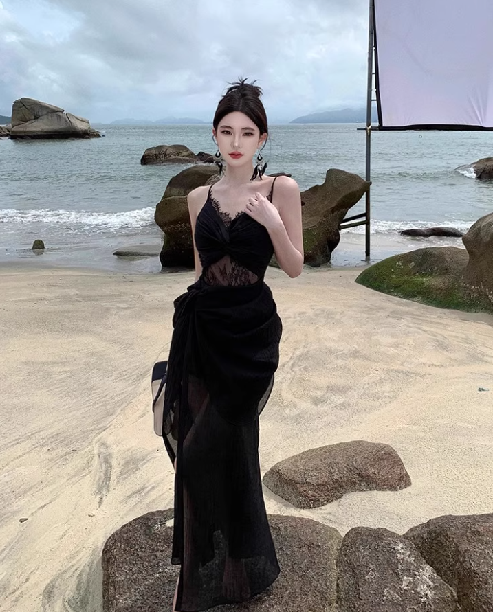 Alluring Sheer Lace Splicing Travel Outfit Maxi Dress Charming Spaghetti Strap Black Draped High-Slit Long Dress AP1250