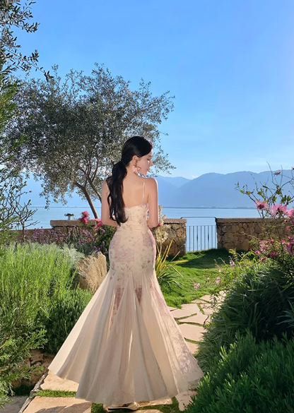 New Arrival Travel Outfit Sheer Lace Splicing Maxi Dress Chic Stereo Flowers Open-Back Floral-Print Long Dress AP1251