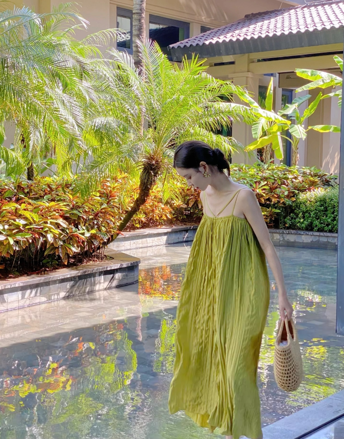 New Tendency Travel Outfit Breathable Fabric Maxi Dress Vibrant Green Flowy Loose Style Long Dress AP1252