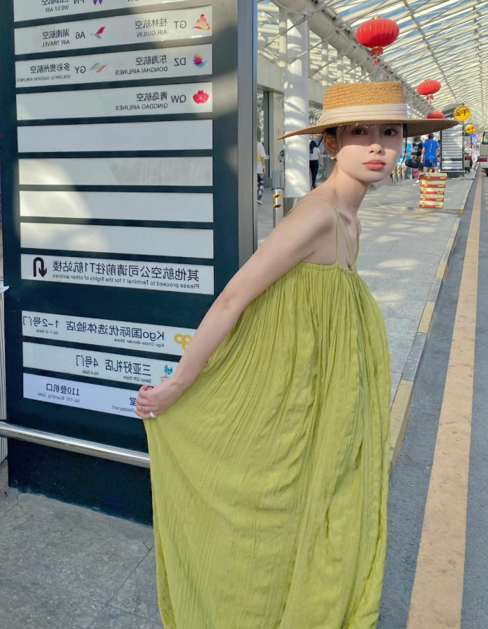 New Tendency Travel Outfit Breathable Fabric Maxi Dress Vibrant Green Flowy Loose Style Long Dress AP1252