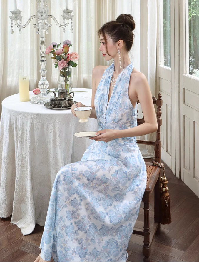 Vintage French Style Blue Floral Print Maxi Dress V-Neck Tie-Back Halter Long Dress AP1259