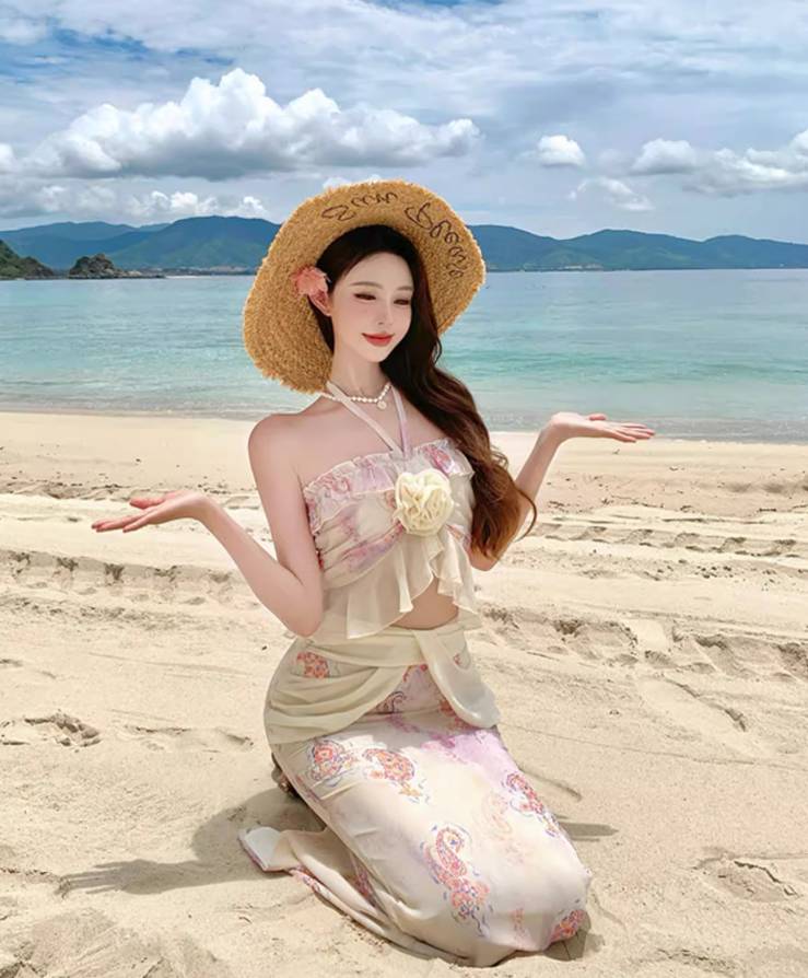 Romantic Ruffles Hem Printed Floral Two-Piece Set Maxi Dress Open-Waist Ruched Mermaid Halter Long Dress AP1260