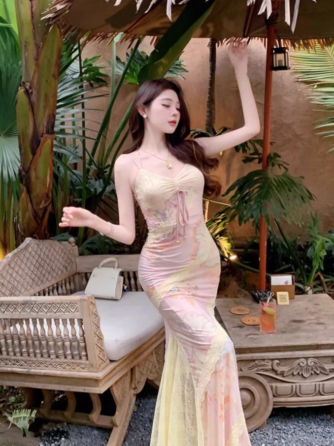 Dopamine Flowing Lace Trim Maxi Dress French Flair Spaghetti Strap Floral Print Long Dress AP1269