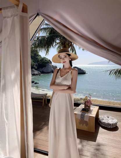 Stunning Crochet-Back Maxi Dress Vogue Spaghetti Strap V-Neck Loose Style Long Dress AP1271