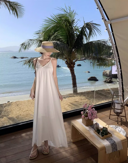 Stunning Crochet-Back Maxi Dress Vogue Spaghetti Strap V-Neck Loose Style Long Dress AP1271