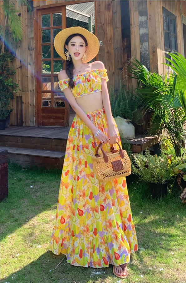 Dopamine Style Fruits Print Two-Piece Set Maxi Dress Vibrant Off-Shoulder Ruffled Hem Long Dress AP1283