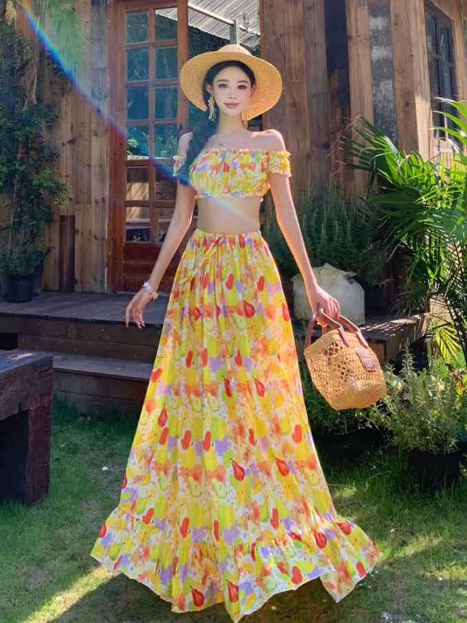 Dopamine Style Fruits Print Two-Piece Set Maxi Dress Vibrant Off-Shoulder Ruffled Hem Long Dress AP1283