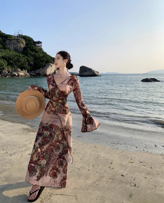 Retro Long Bell-Sleeve Floral Print Maxi Dress Summer Vacays Flowy Deep V-Neck Long Dress AP1285