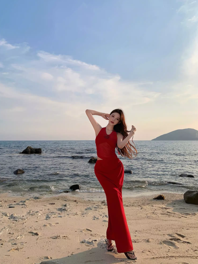 Sexy Floral Design Open-Waist Maxi Dress Gen Z Hot Girls V-Neck Red Halter Long Dress AP1296