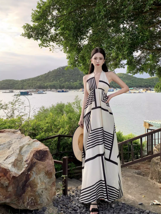 Novelty Geometric Striped Print Flowy Maxi Dress Coastal Trips Loose Style Halter Long Dress AP1299