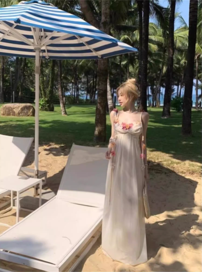 French-Inspired Floral Ornament Maxi Dress Charming Flowy Tulle Overlay Spaghetti Strap Long Dress AP1300