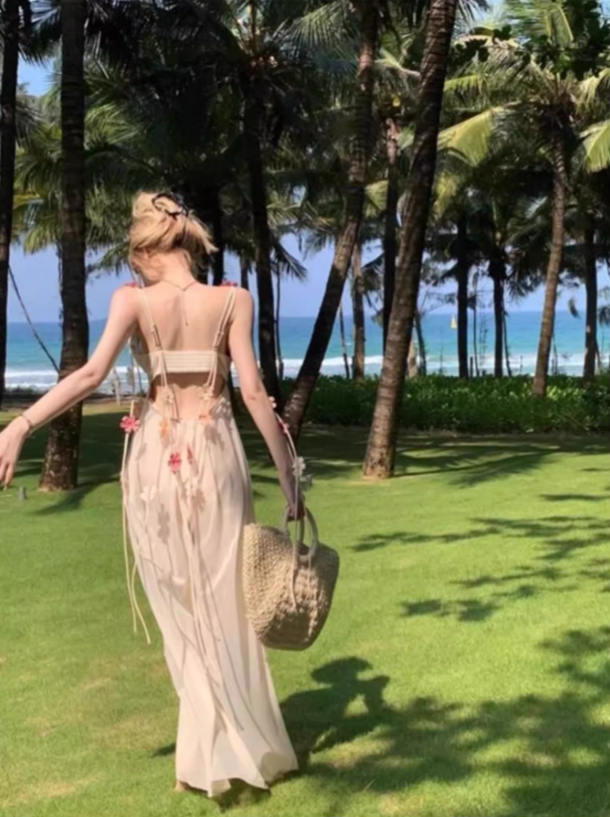 French-Inspired Floral Ornament Maxi Dress Charming Flowy Tulle Overlay Spaghetti Strap Long Dress AP1300