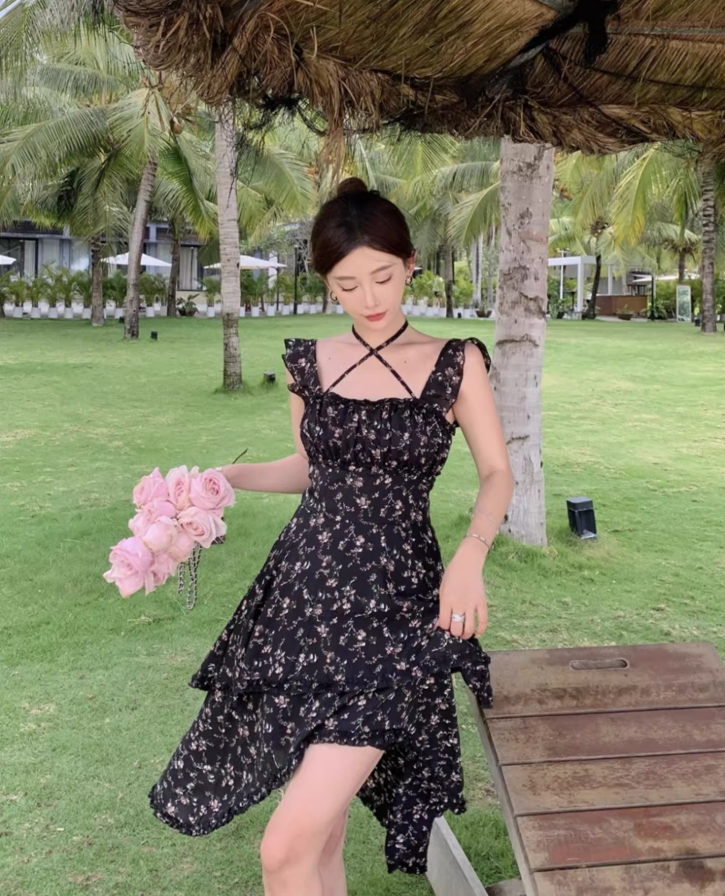 Retro Black Floral Print Maxi Dress Hi-Lo Ruffles Hem Flowy Elegant Halter Long Dress AP1305